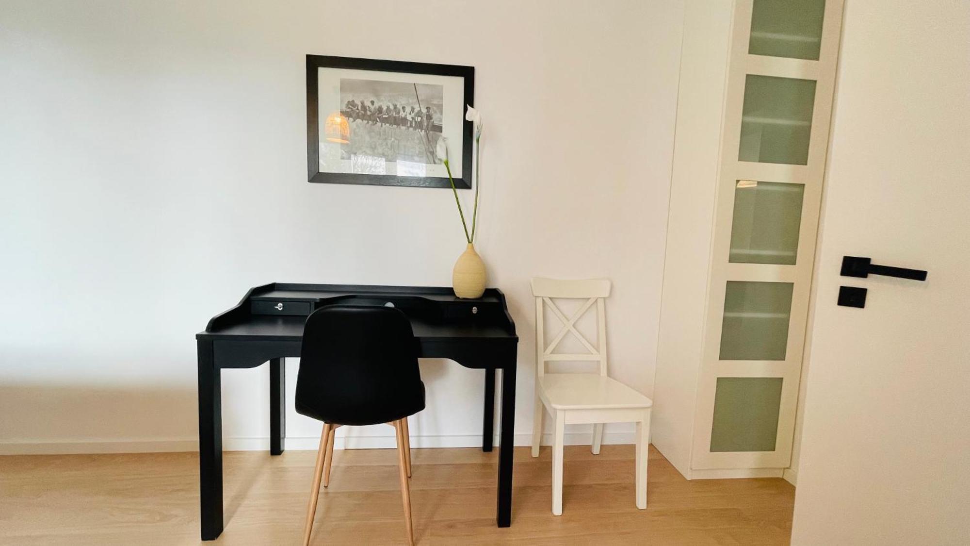 House Flow, 3 Room, Free 2 Parking Bratislava Exterior foto