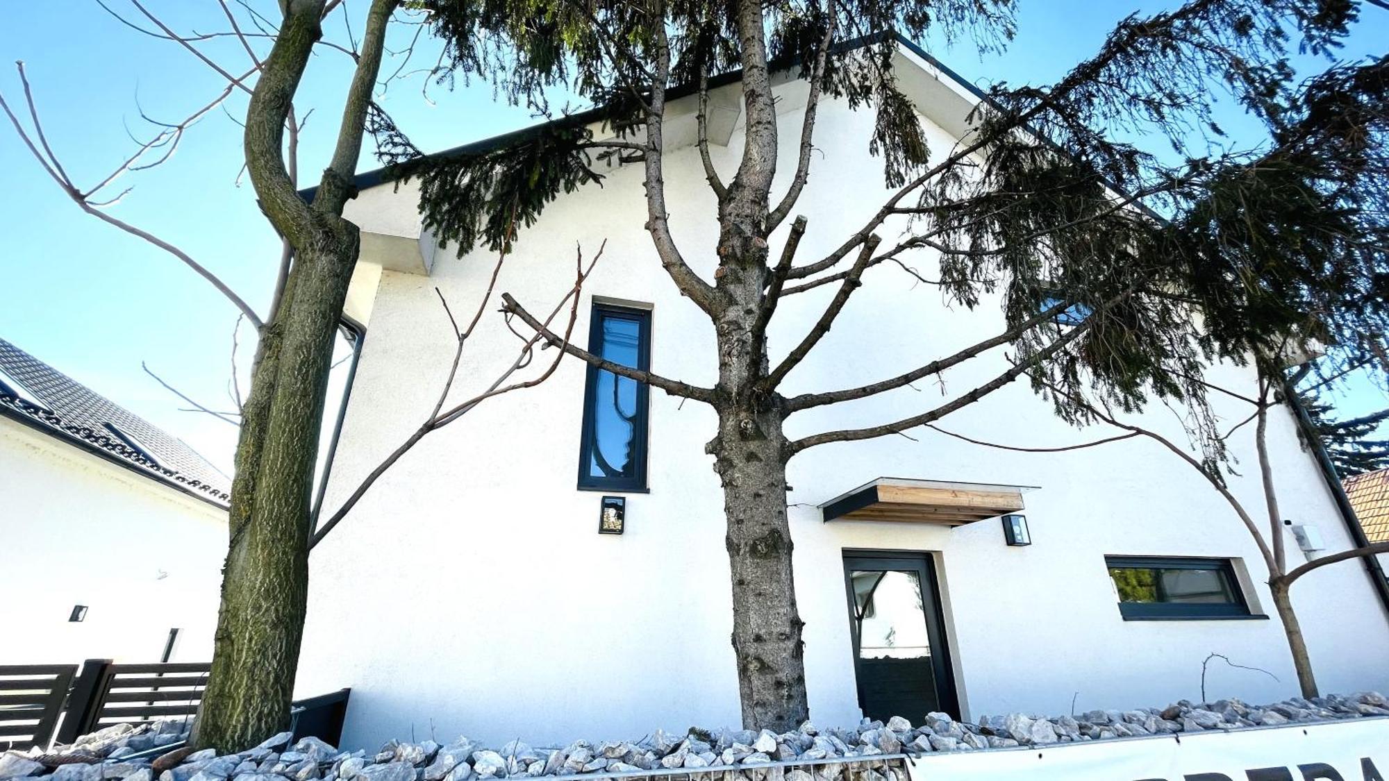House Flow, 3 Room, Free 2 Parking Bratislava Exterior foto
