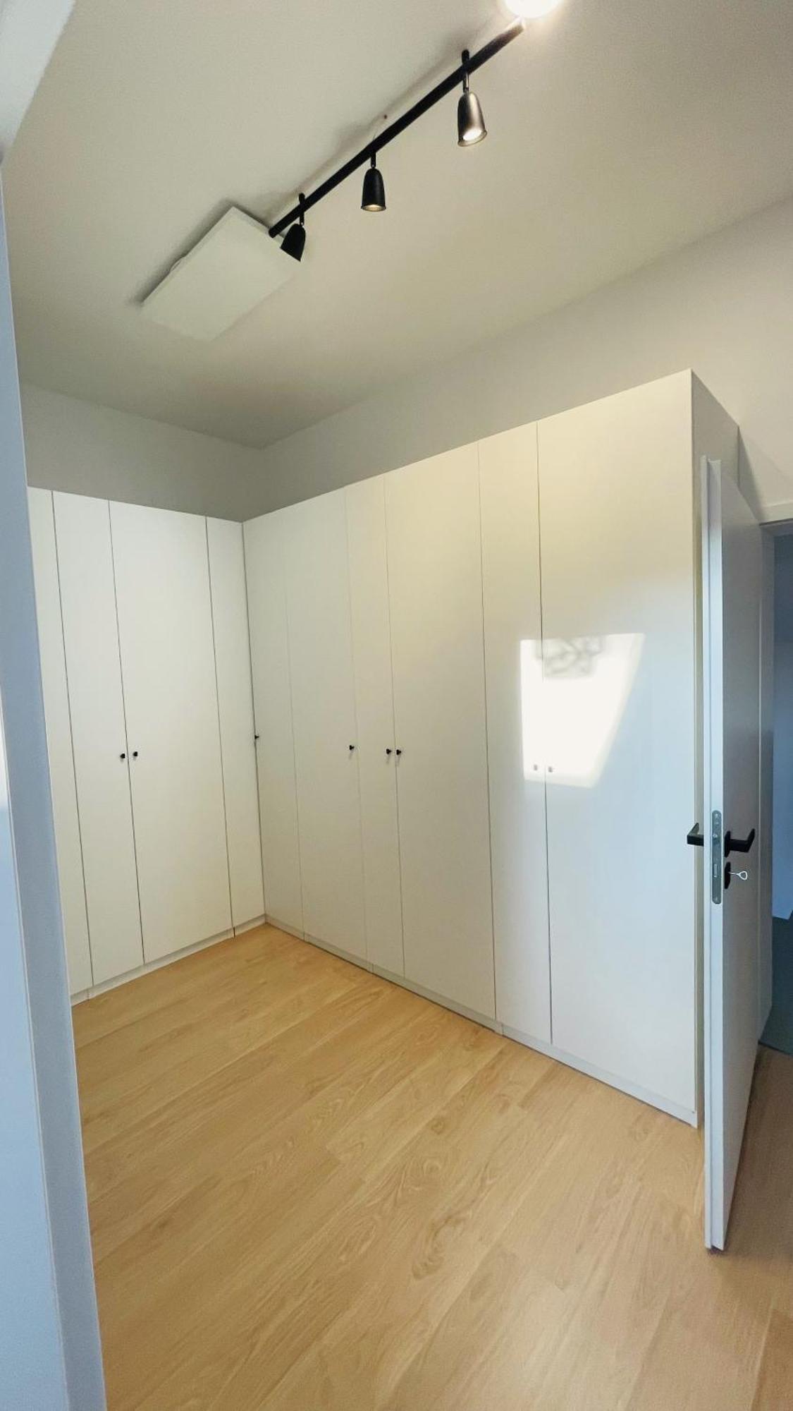 House Flow, 3 Room, Free 2 Parking Bratislava Exterior foto